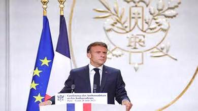 الرئيس الفرنسي يجرى اتصالا هاتفيا مع رئيس الوزراء العراقي